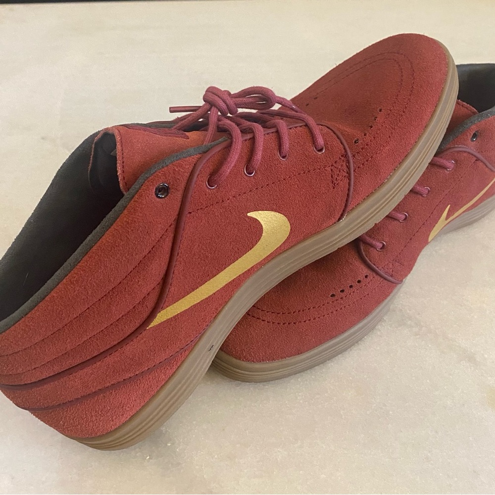 Lunar Stefan Janoski Mid Shield SB 'Team Red Gold' - Picture 3 of 3